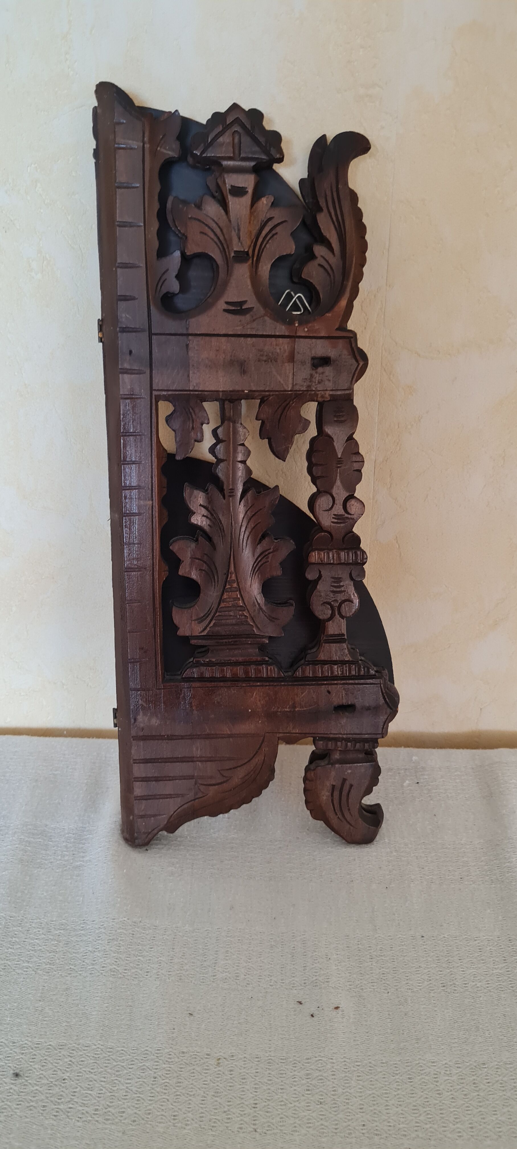 Etagere encoignure