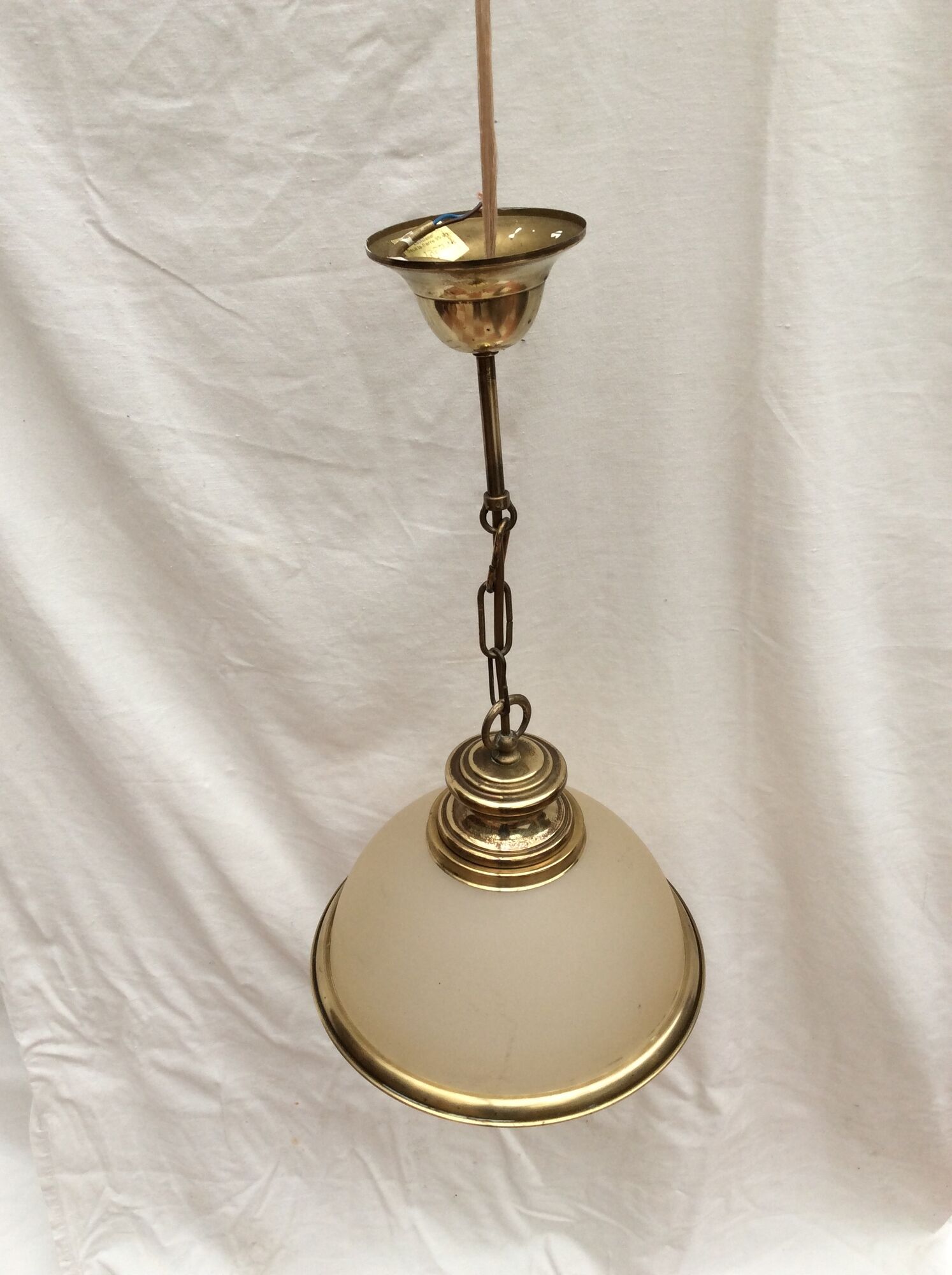 Pressed glass hanging and laiton size