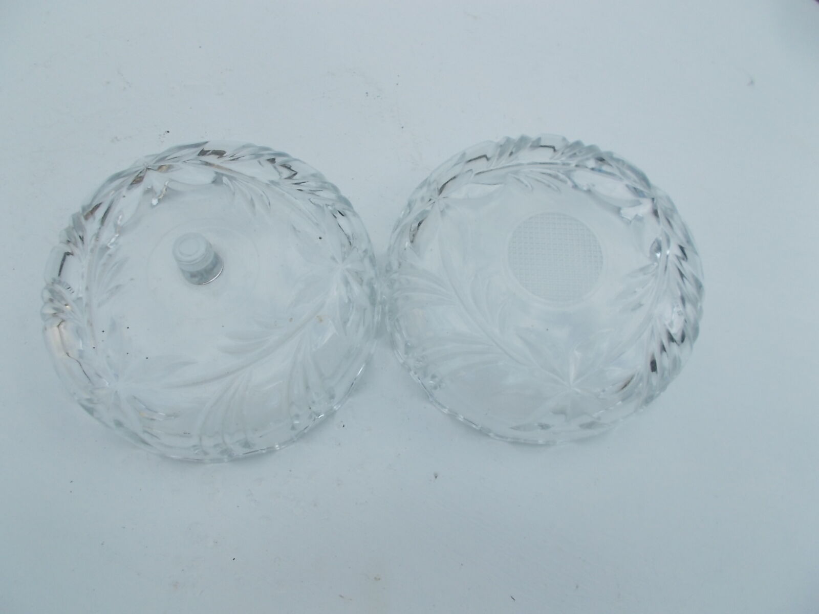 Bonbonnière verre moulé