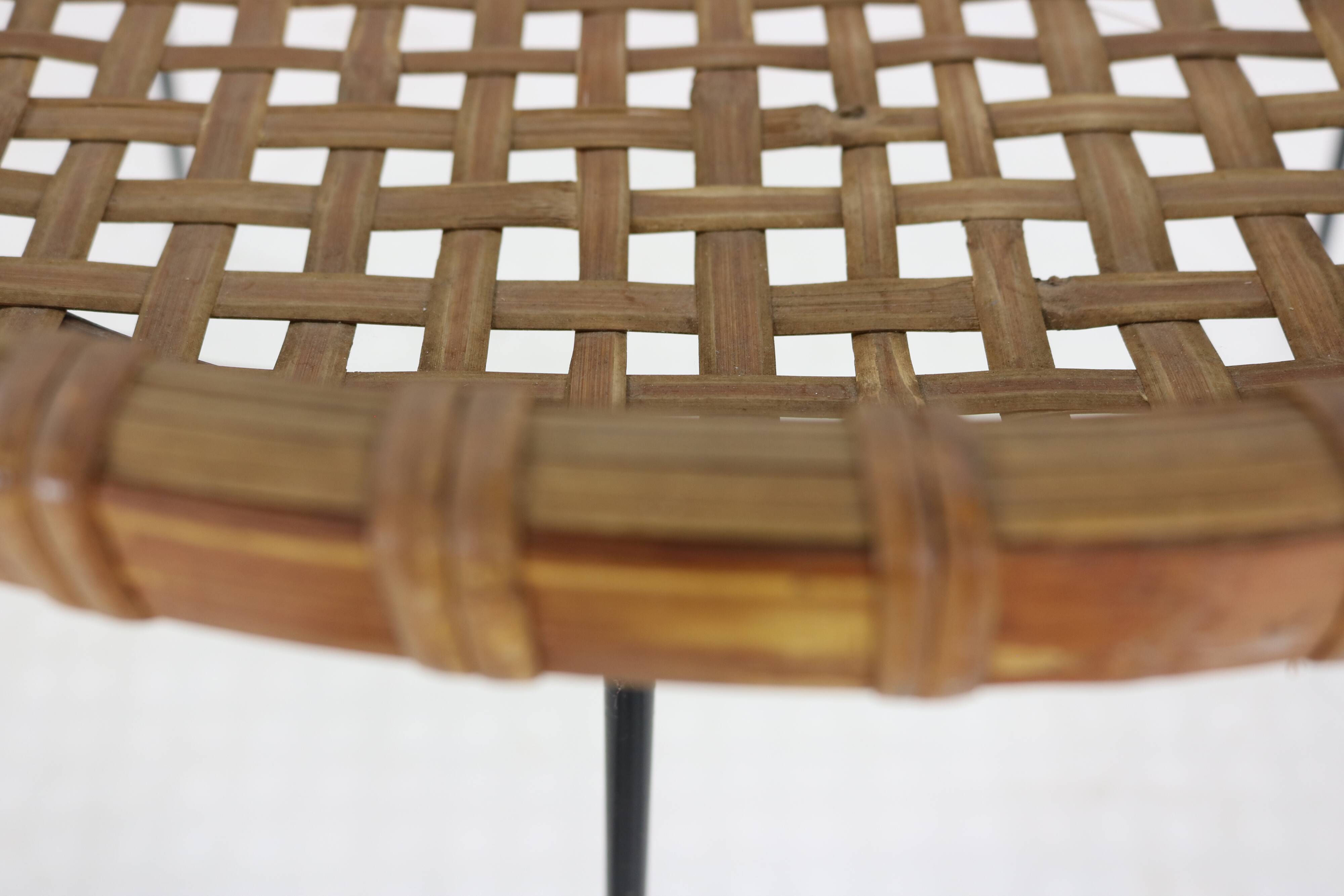 Dutch design rattan / rush tripod magazine side table