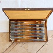 Box of 12 antique knives G. Sirot - Resin handles with horn effect
