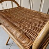 Porte revue en rotin vintage