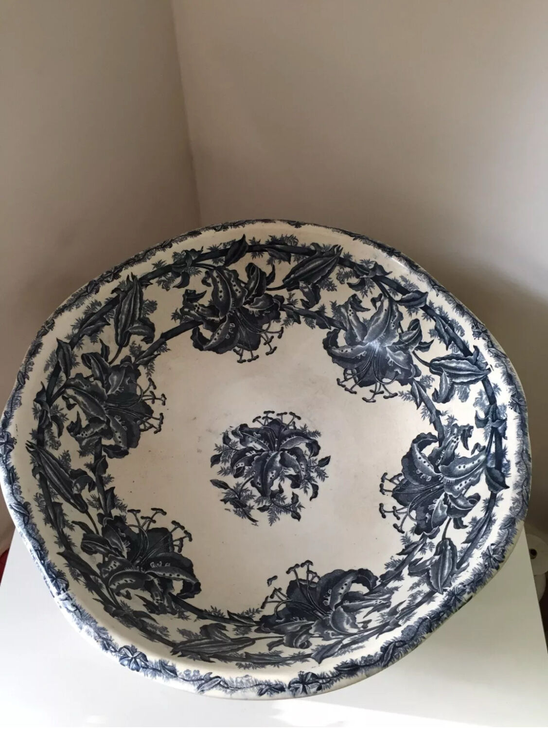 Antique large toilet bowl Nimy Lis Belgium Terre de Fer