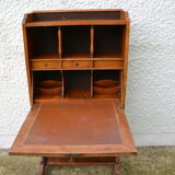 Secretary lyre base