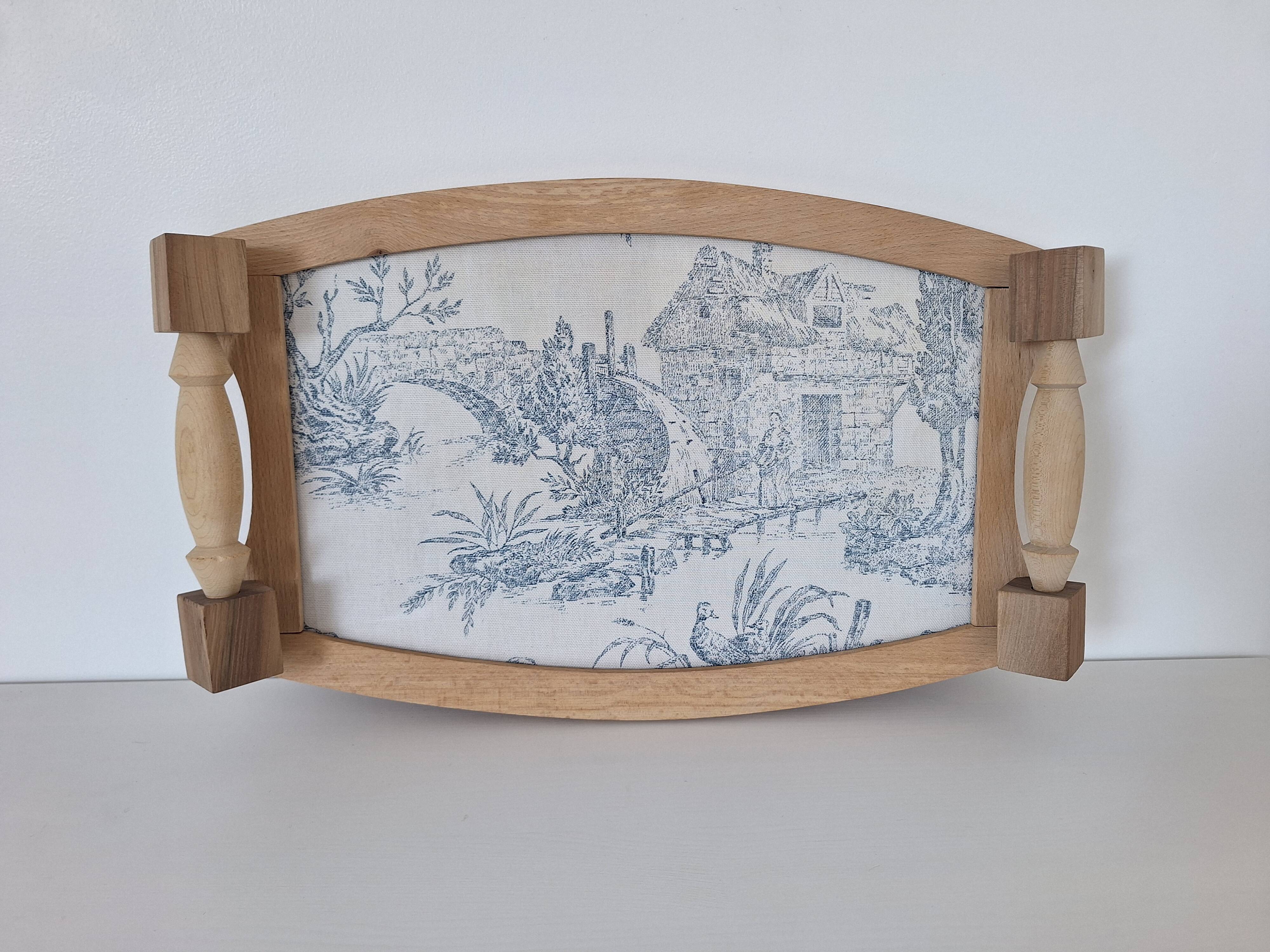 Wooden tray and blue toile de Jouy