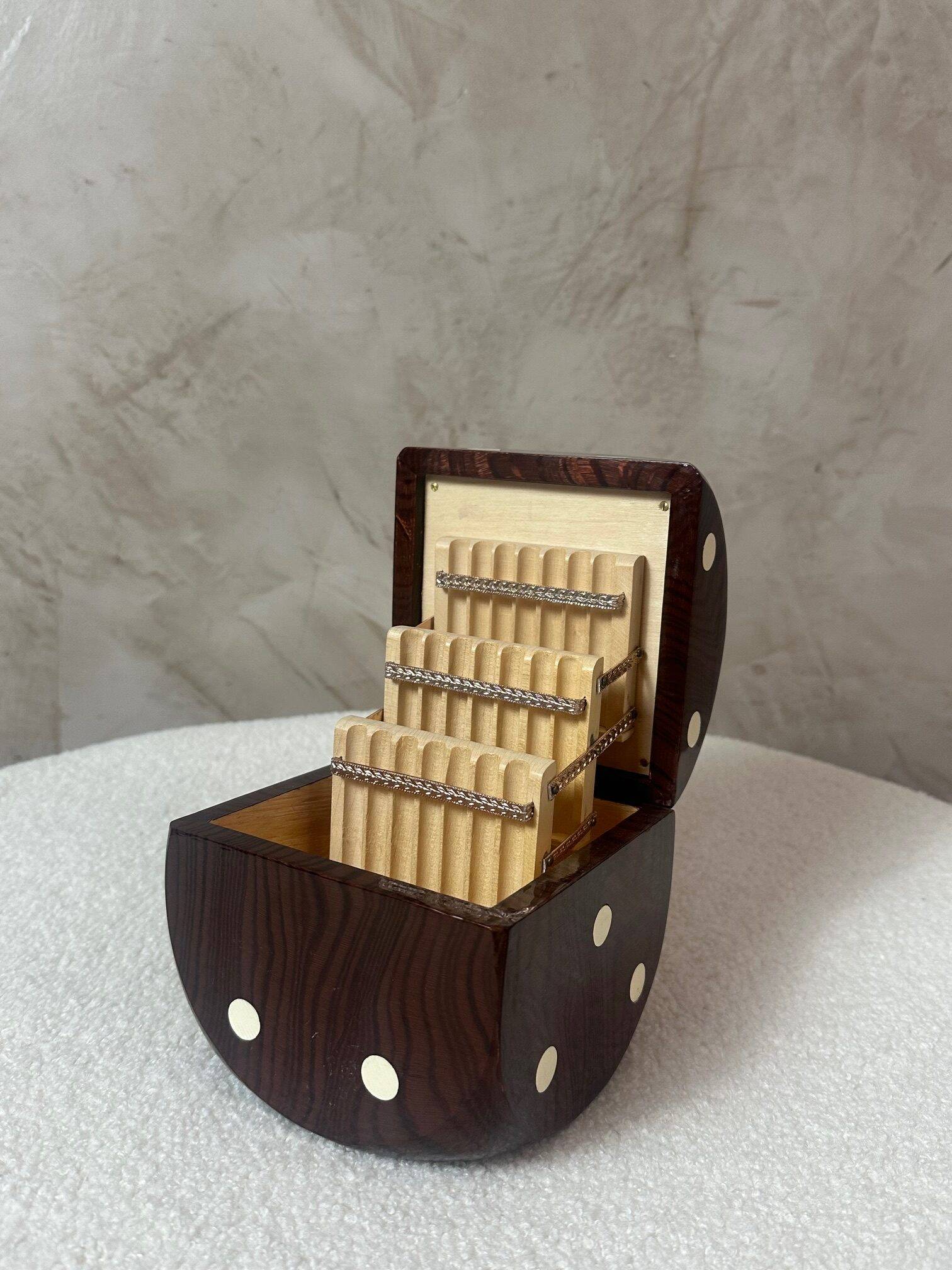 Musical cigarette box