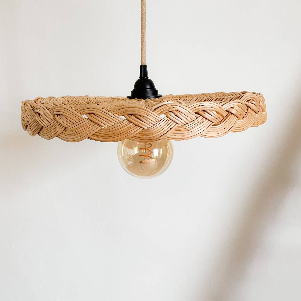 Rattan pendant light