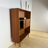 Danish teak bookcase from the 1960s with sliding doors