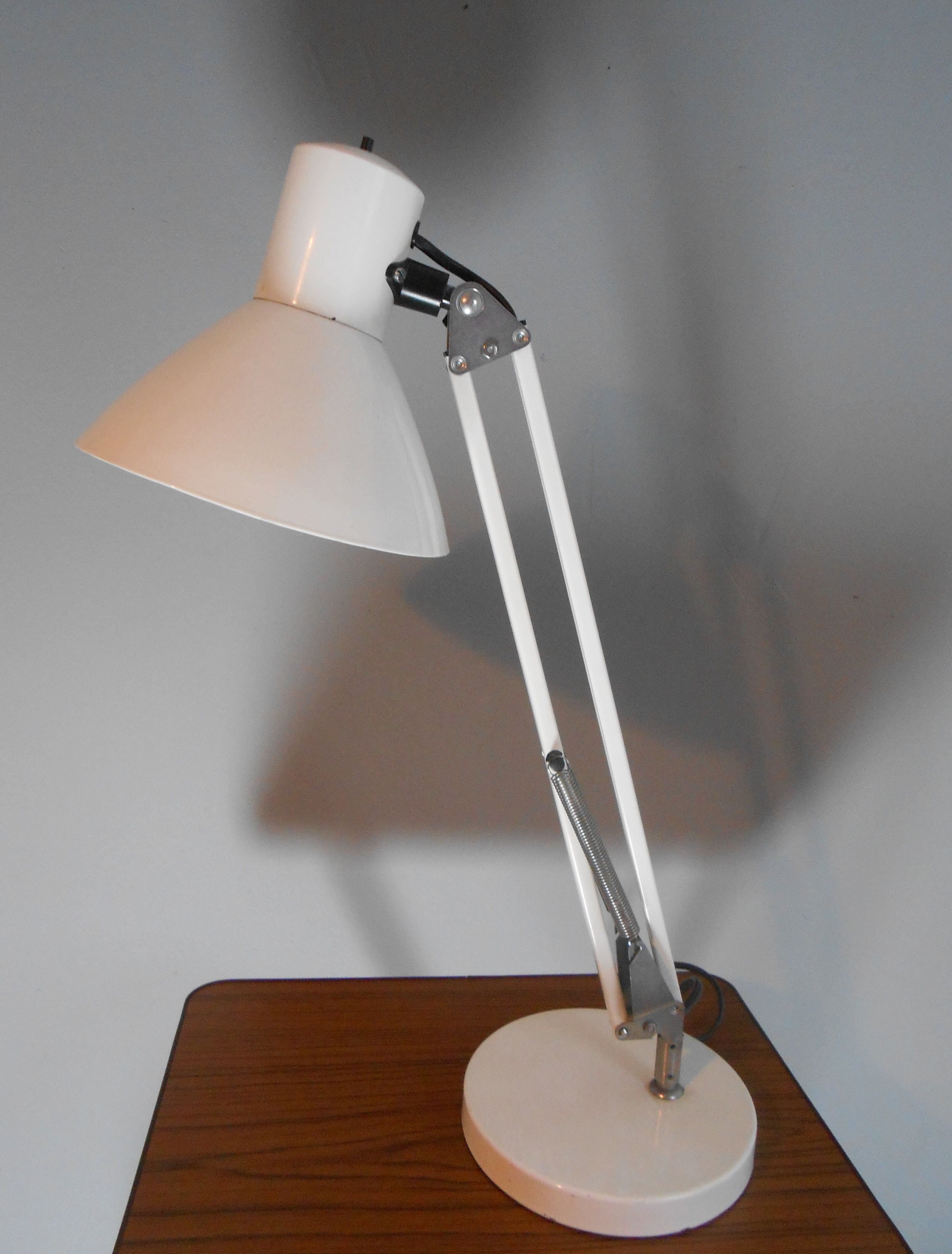 Lampe d'architecte, fabriqué en RDA