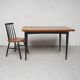 Expandable rectangular dining table