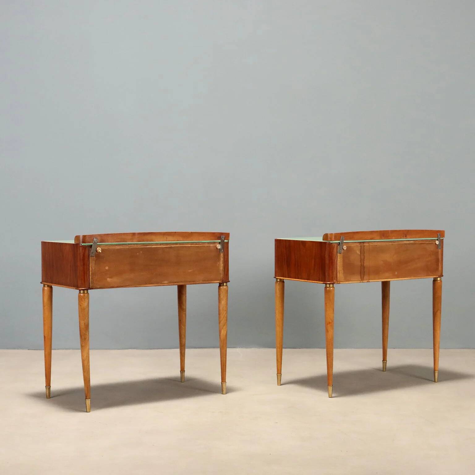 Paire de tables de chevet vintage avec tiroir années 1950