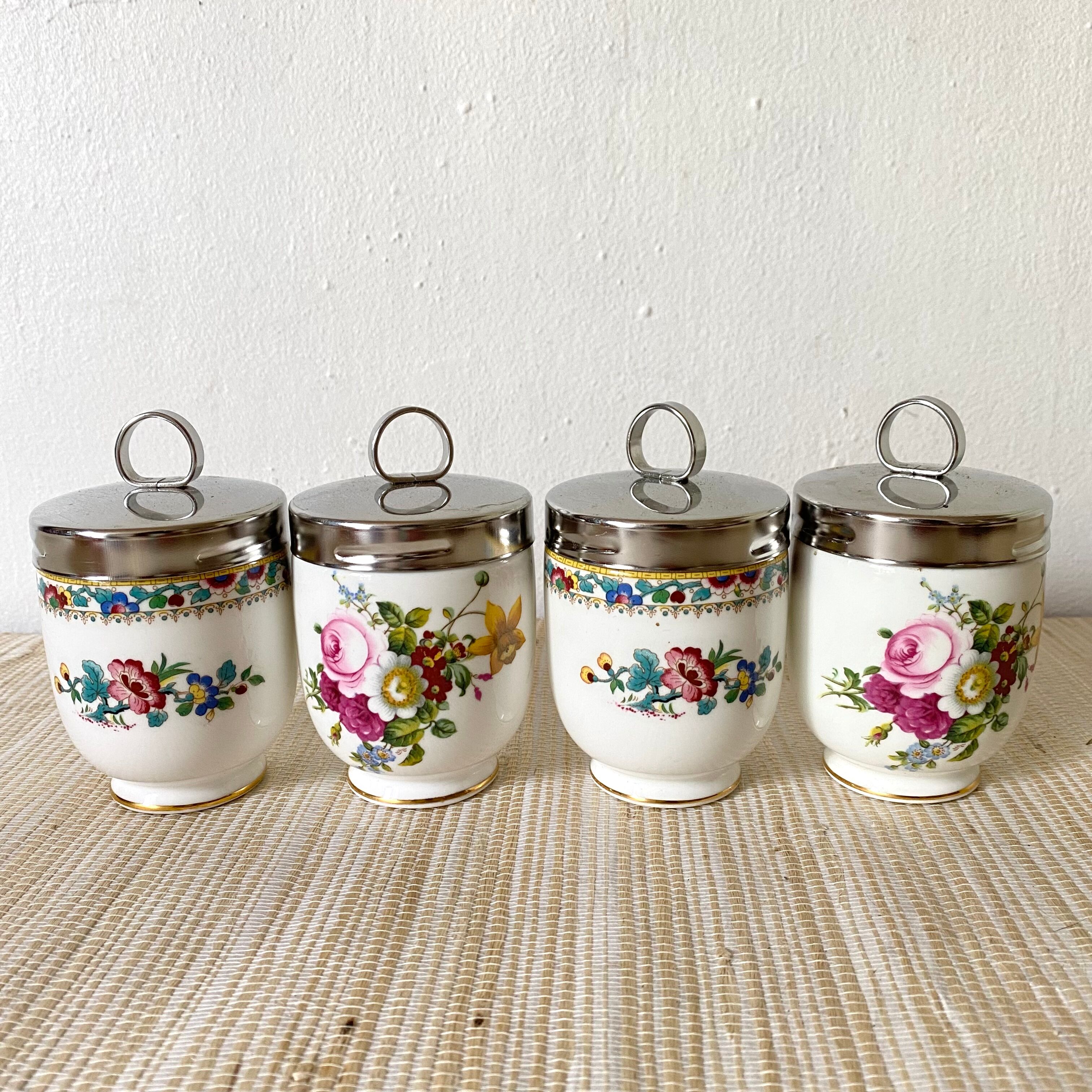 English porcelain pots cooked-egg