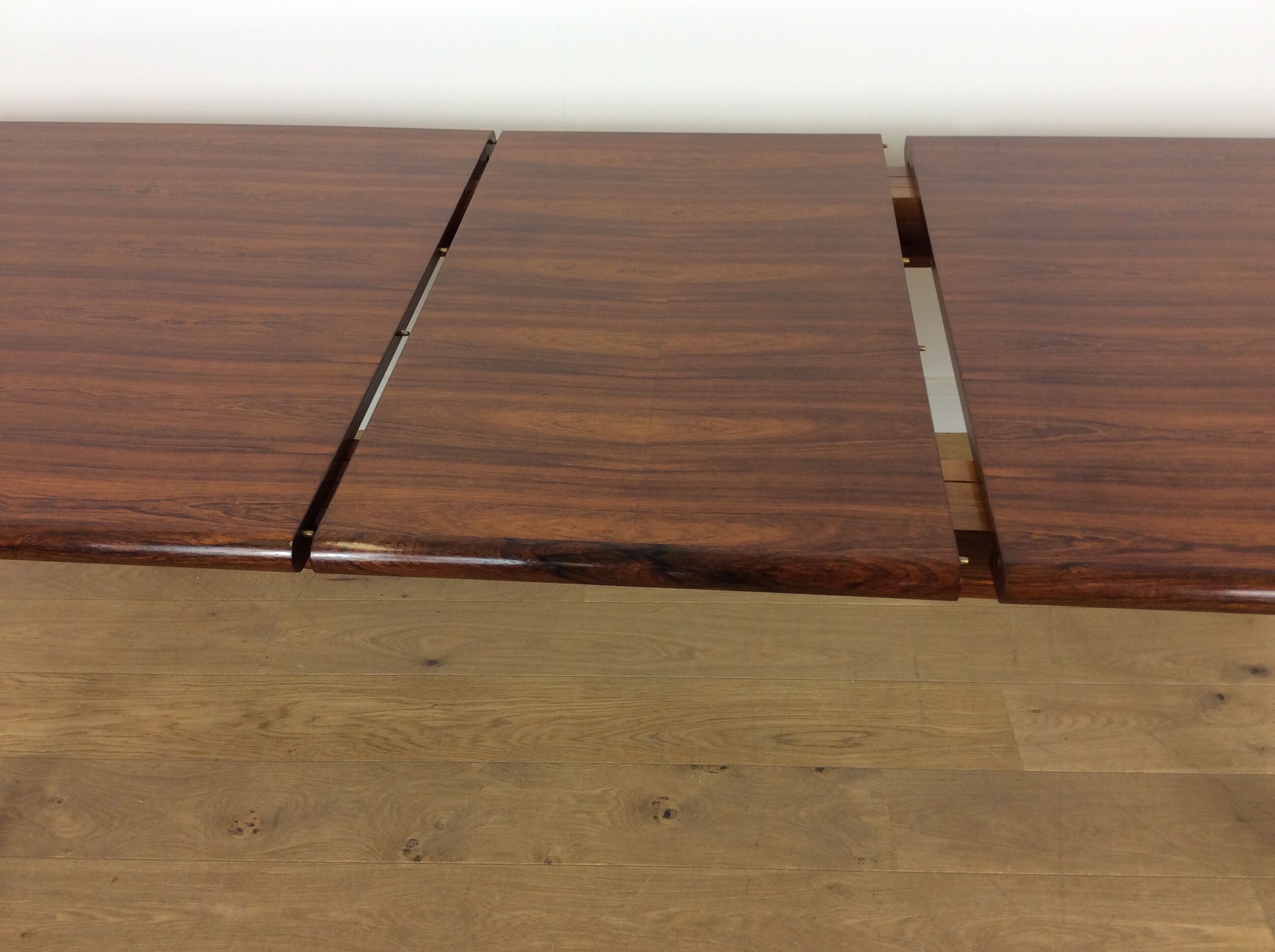 Mid century extendable dining table