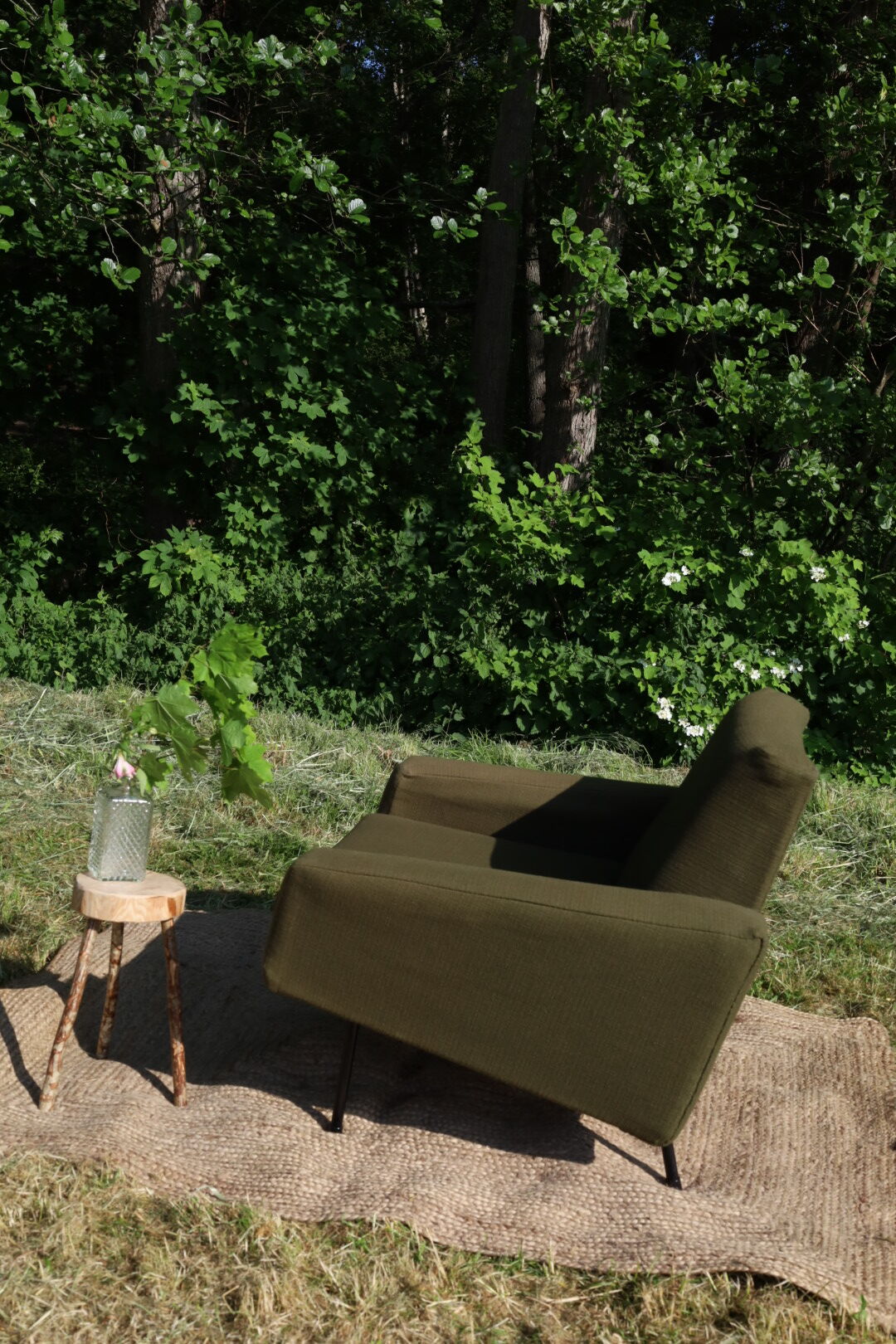 Fauteuil G10 designé par Pierre Guariche pour Airborne