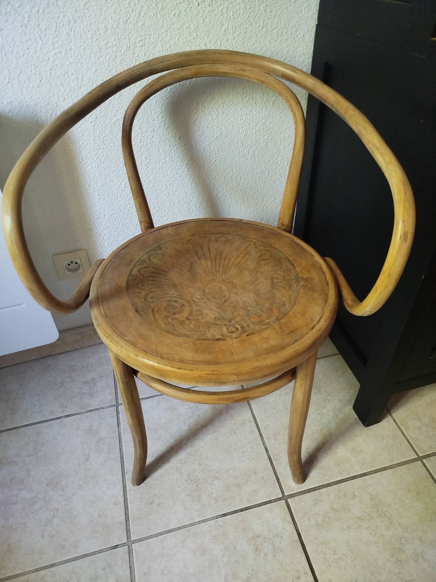 Antique Fischel armchair in bent wood