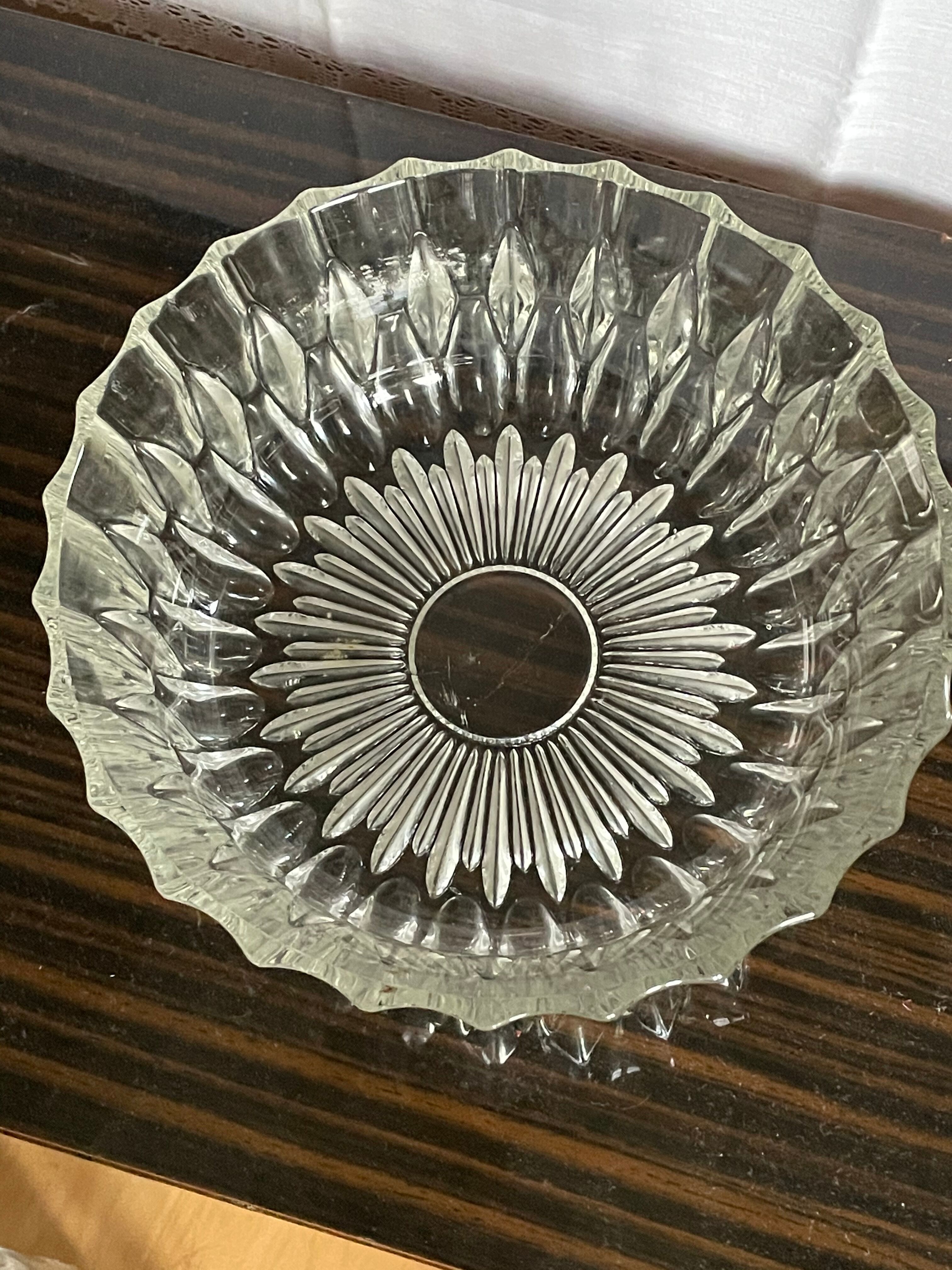 Pressed glass bowl year 70