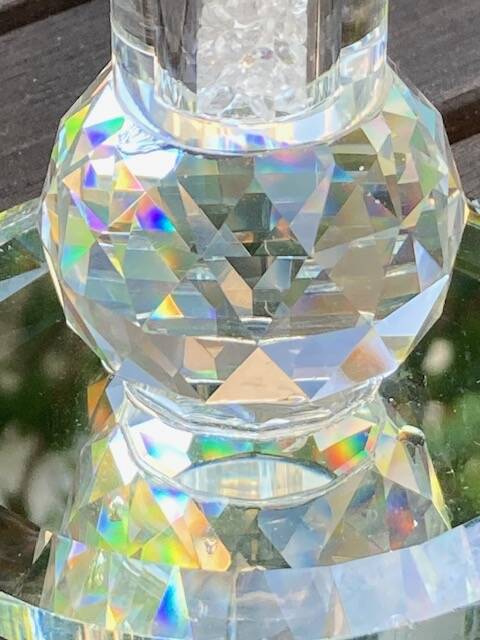 Crystal tealight candle holder