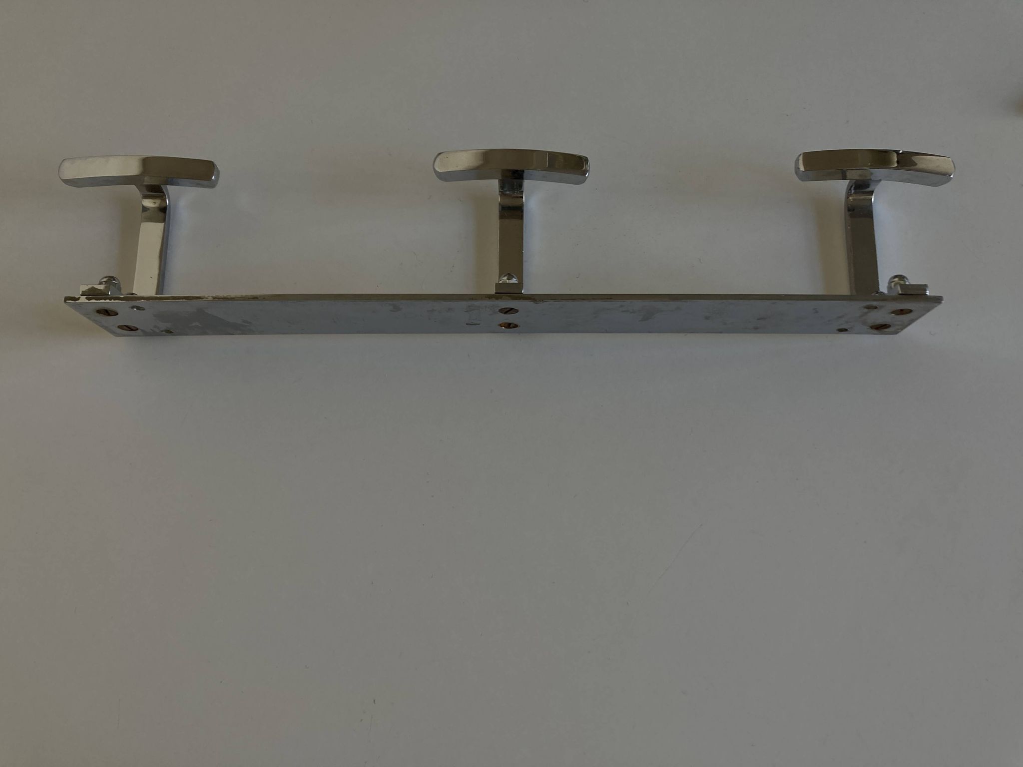 patère de salle de bain chrome art déco 1950