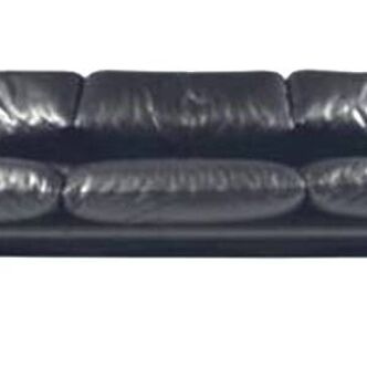 Maralunga high-end black leather sofa by Vico Magistretti for Cassina