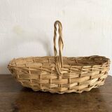 Flat bottom woven wicker basket