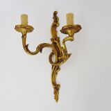 Ancienne applique murale à double feux en bronze, feuille d'acanthes. Années 50