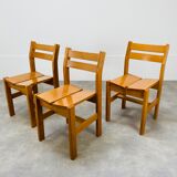 3 homemade chairs Regain selection Perriand for Les Arcs 1600