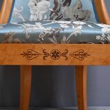 Chaise Gondole en Merisier et Érable moucheté, style Charles X – Milieu XXe