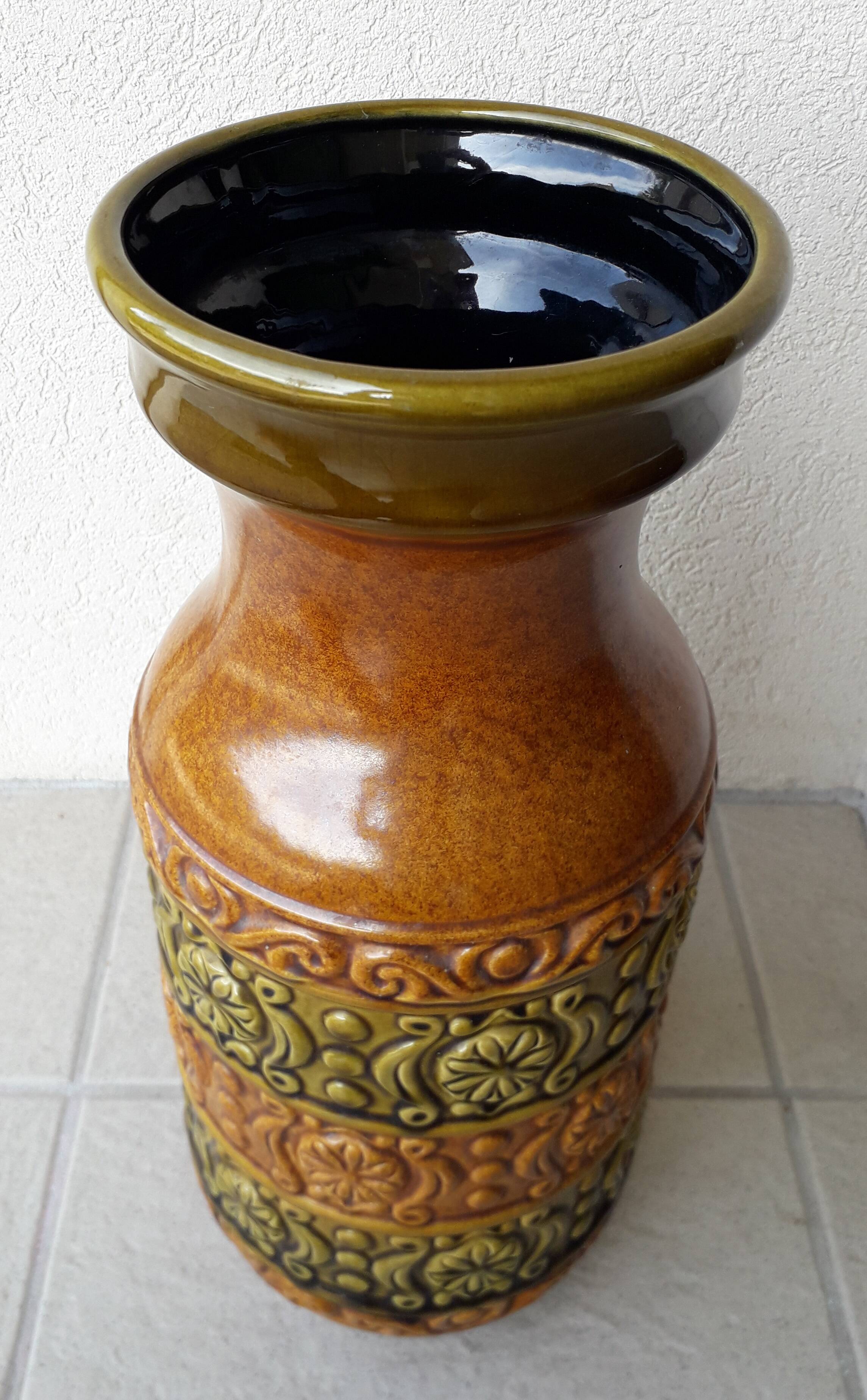 1970s ceramic vase