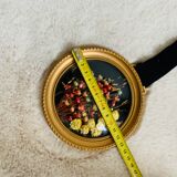 Round frame multicolored dried flowers