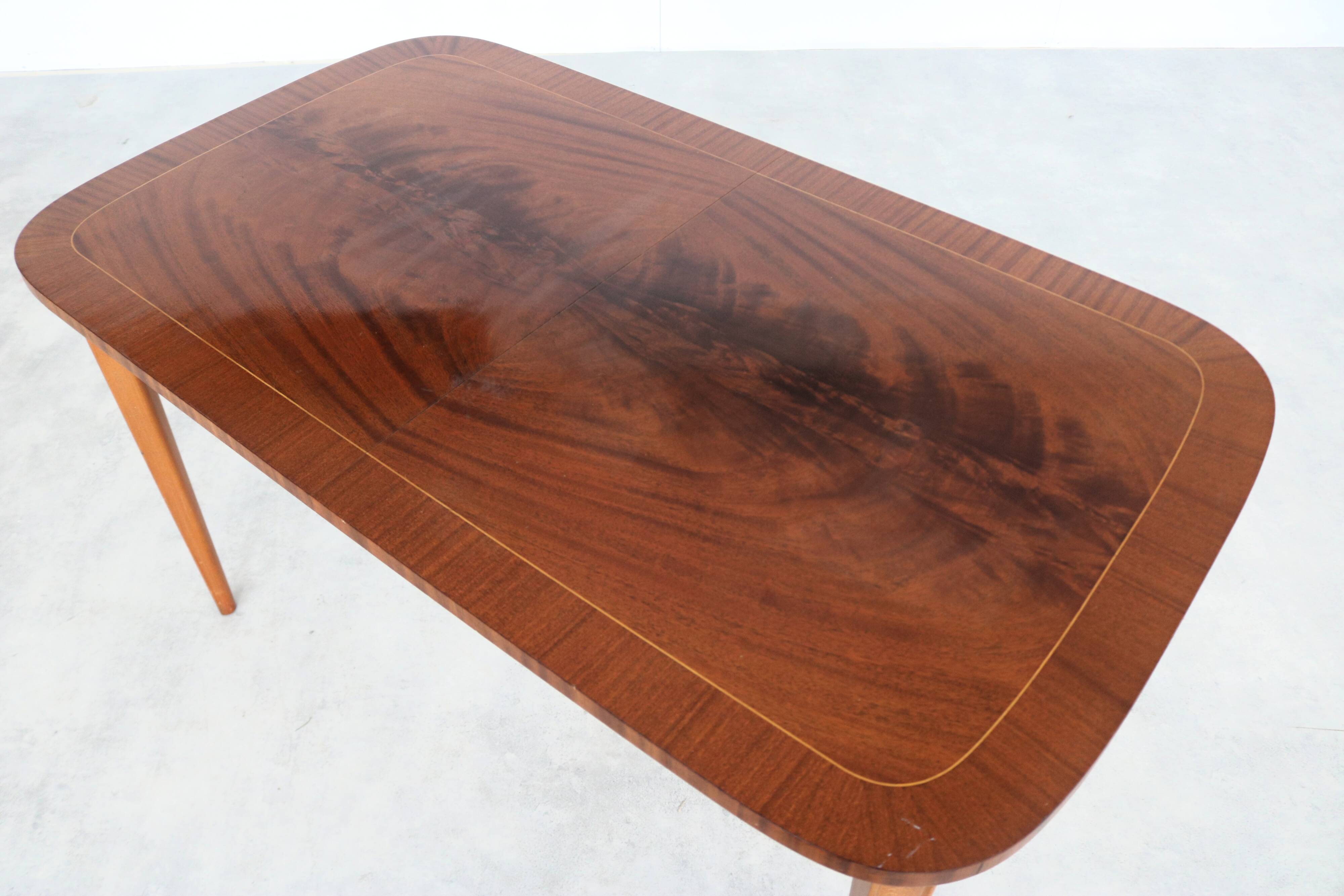 vintage dining table | table | extendable | Swedish