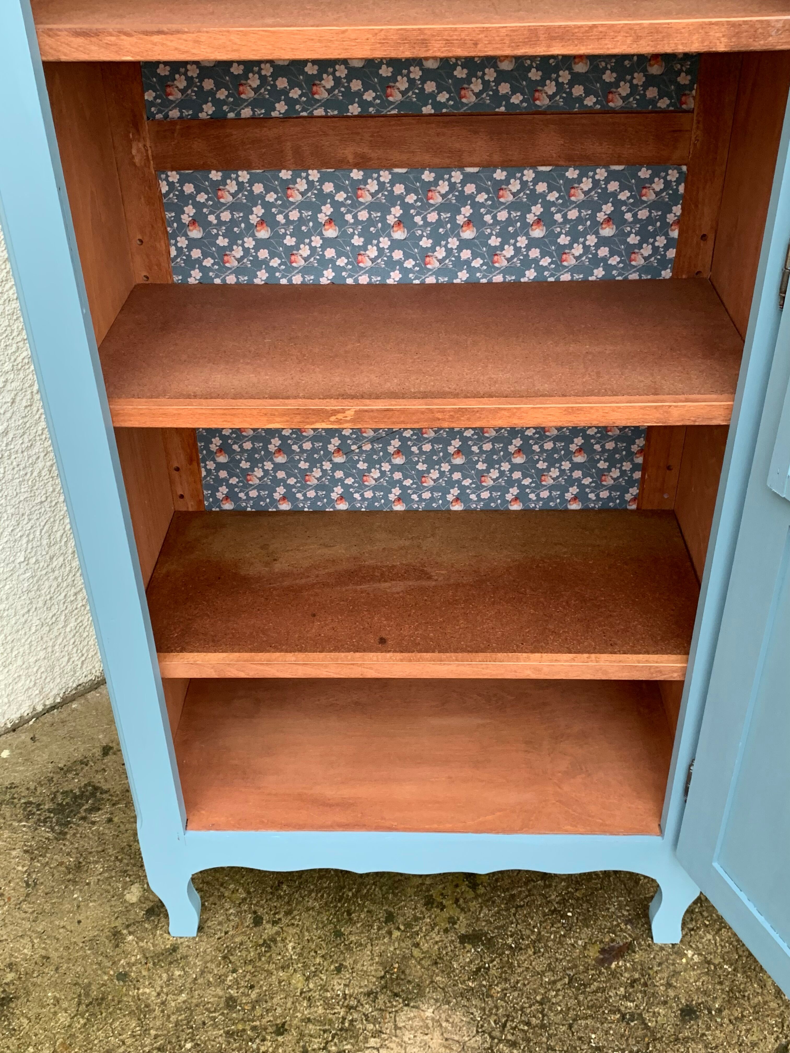 Parisian wardrobe glazed blue gray