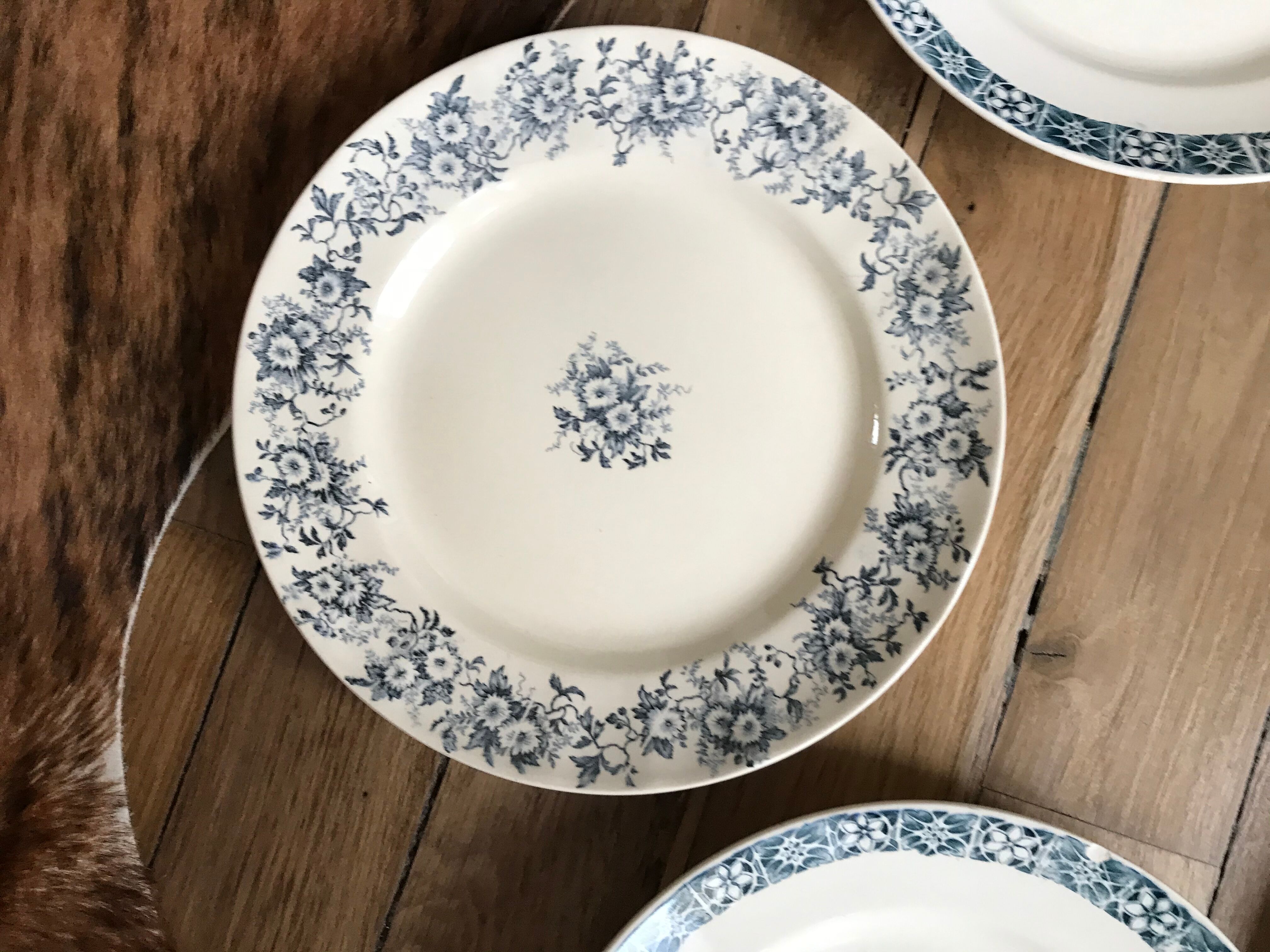 Product BHV - Set of 5 flat plates Terre de Fer