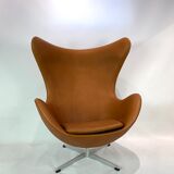 Egg chair, model 3316 by Arne Jacobsen and Fritz Hansen