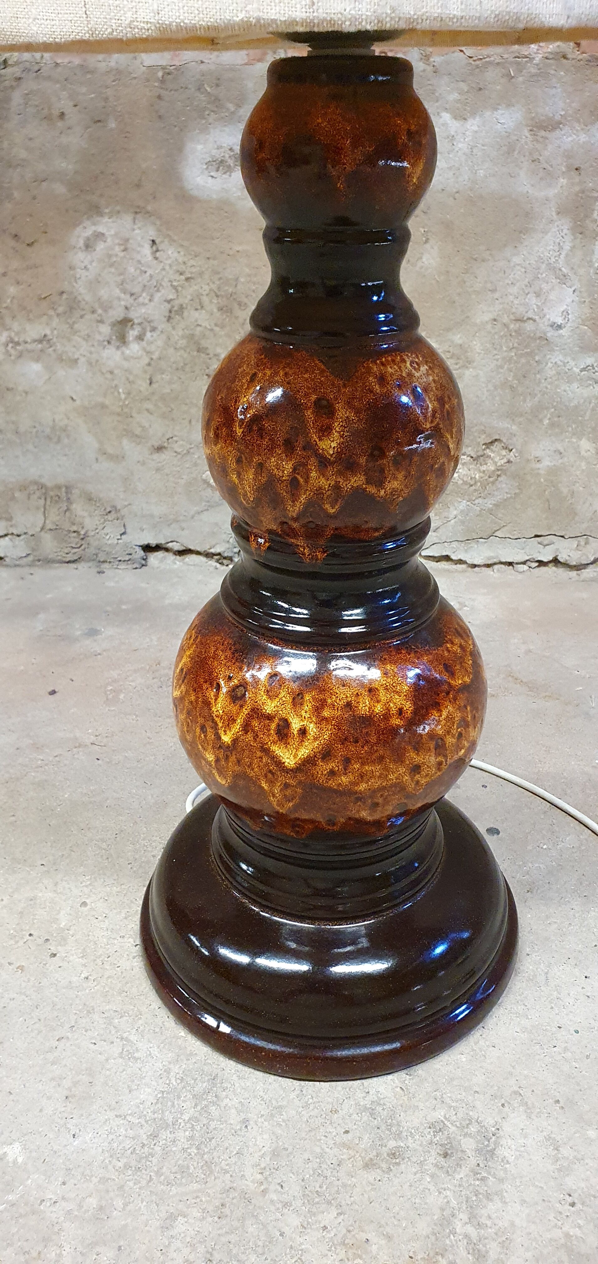 Ceramic foot floor lamp 70"