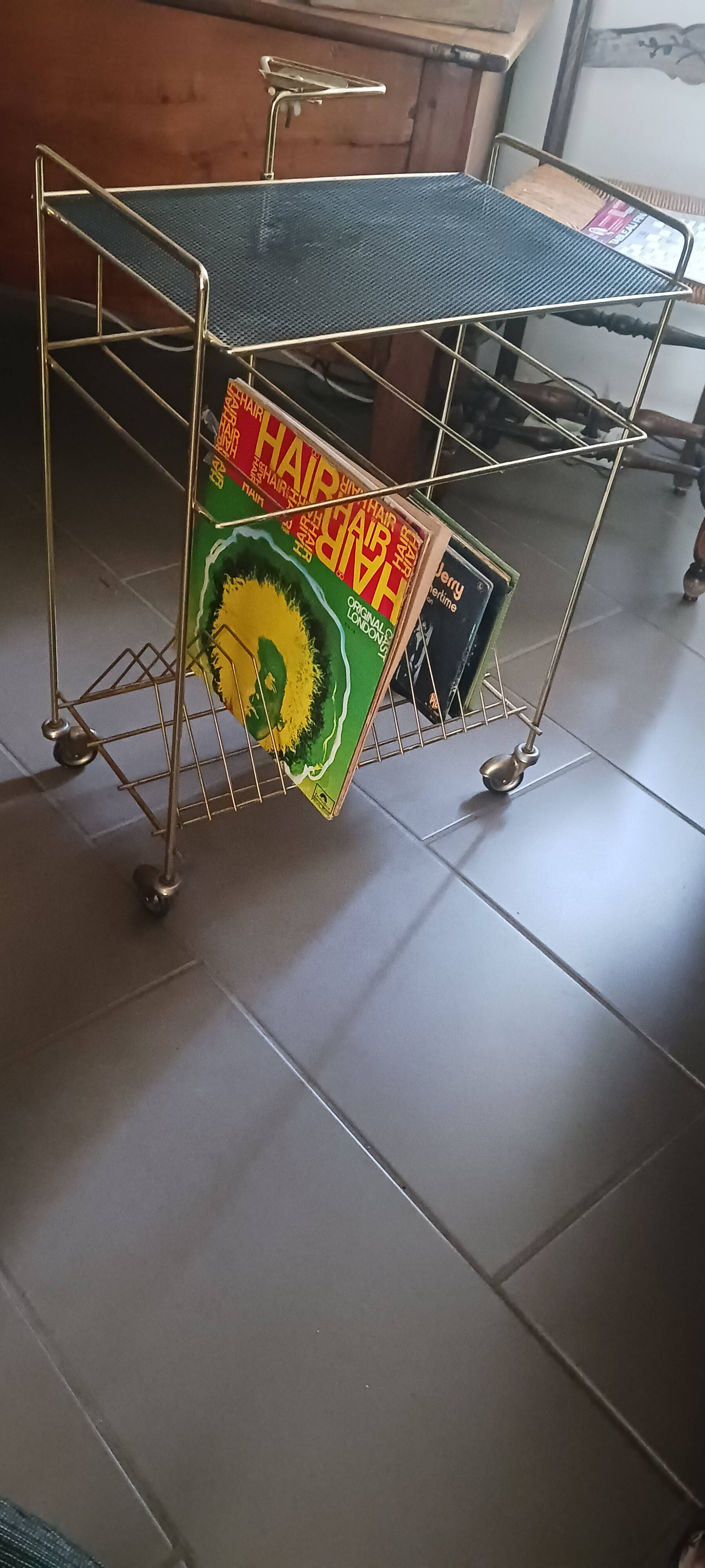 Desserte porte vinyles et platine