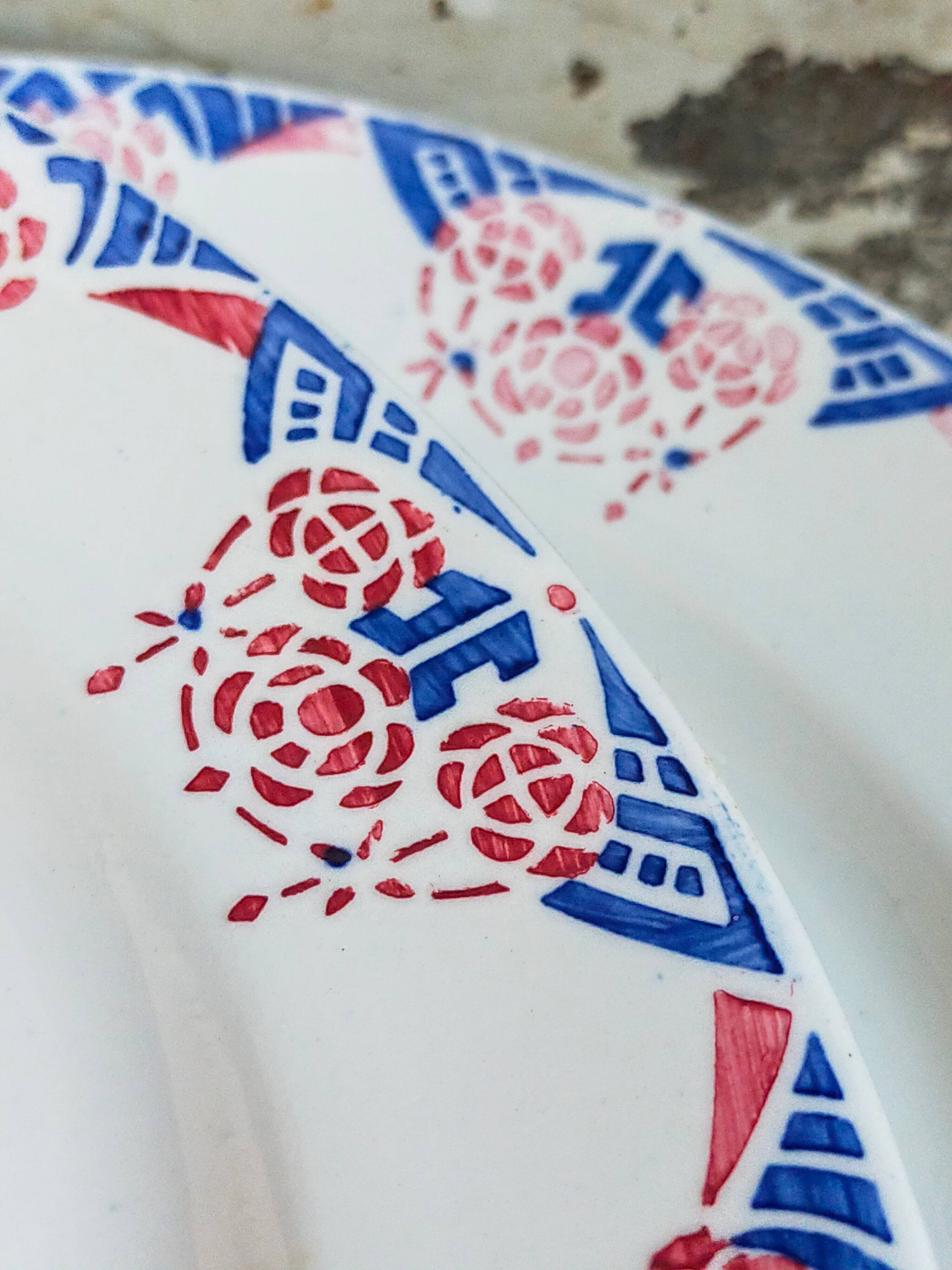 Nine Sarreguemines earthenware dessert plates, Brunoy service, 1940s