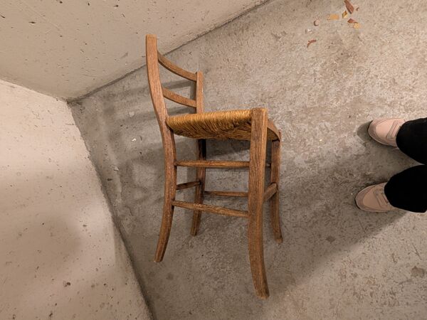 Petite chaise ancienne vintage