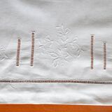 Embroidered children's bedding set