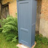 Armoire parisienne
