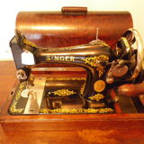Singer sewing machine, portable, manual - Years 1926/1927