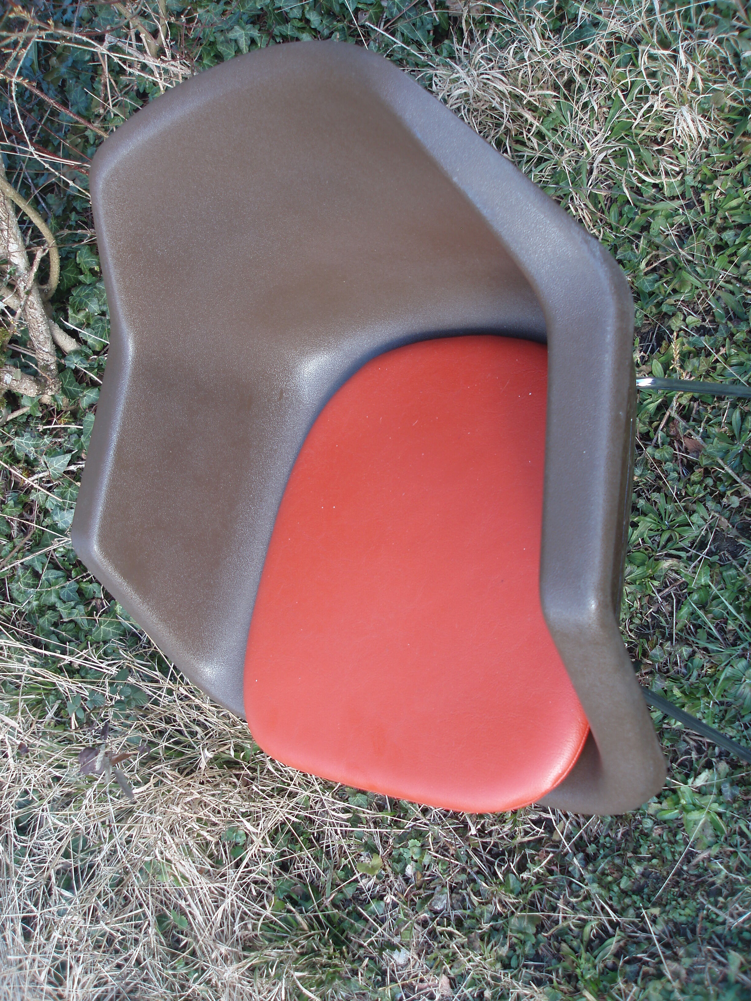Set of 4 armchairs Robin day model created in 1967 edited by hill