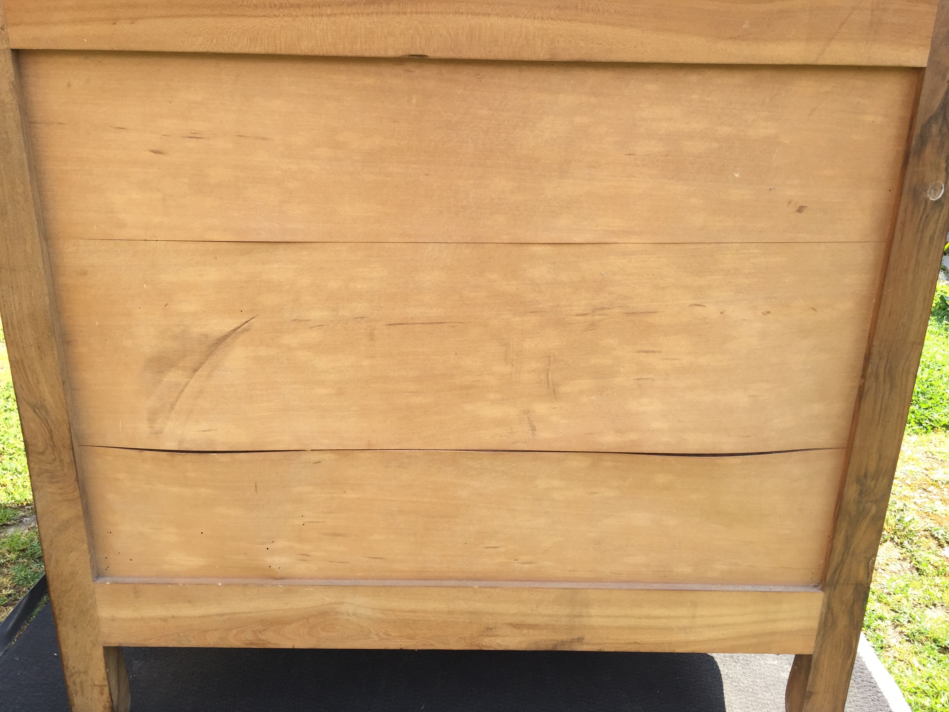 Vintage neo-Louis XV chest of drawers in solid walnut with 3 drawers