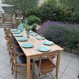 Farm table