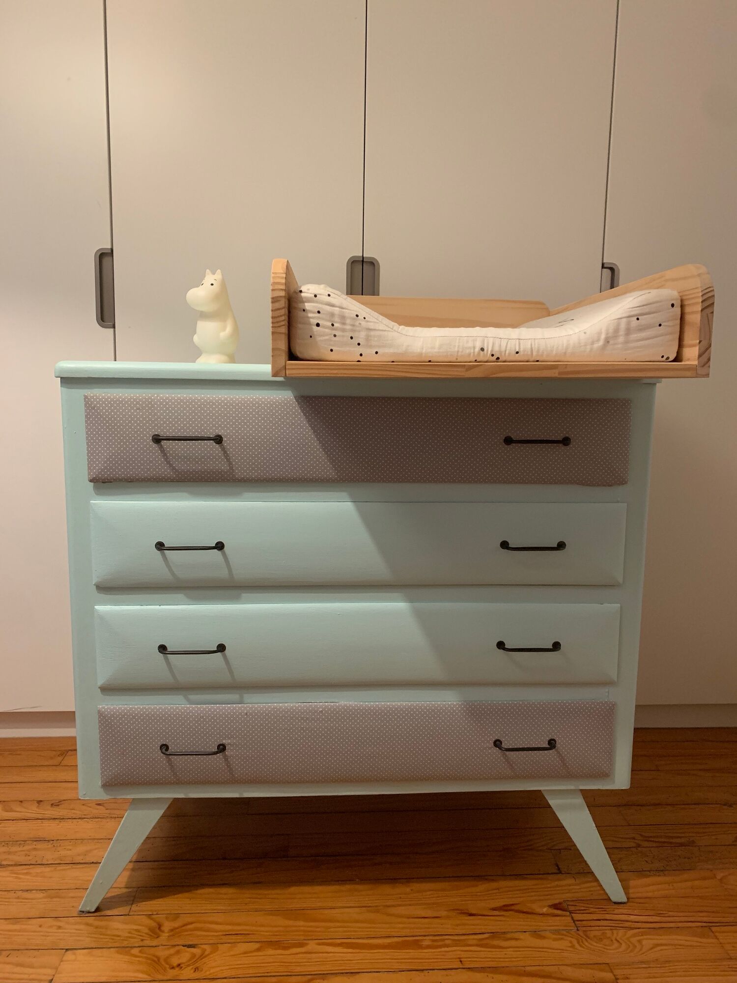 Vintage chest of drawers wood compass feet
