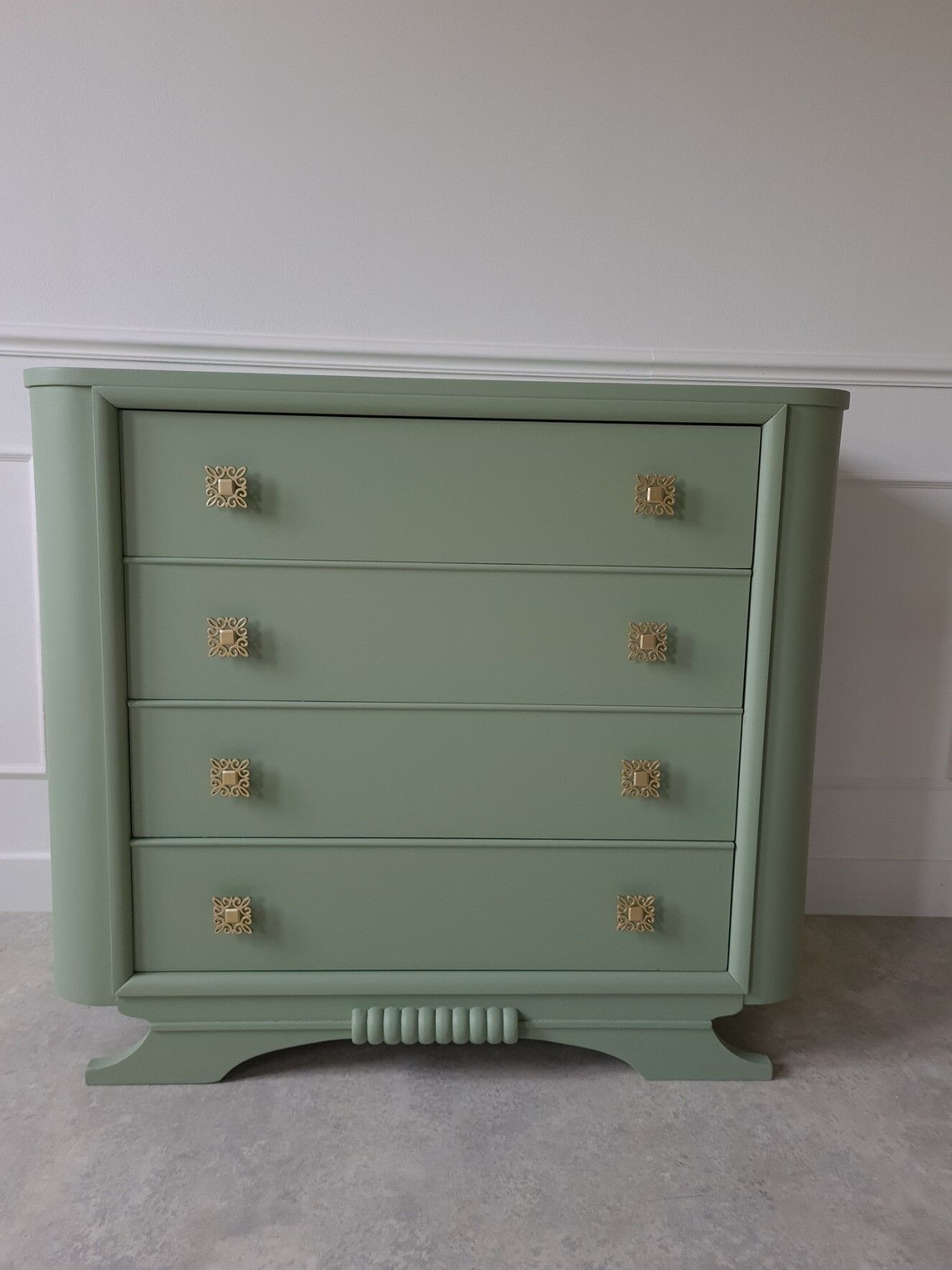 Green art deco chest of drawers