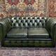 Chesterfield 2-seater green leather sofa from the 1980s