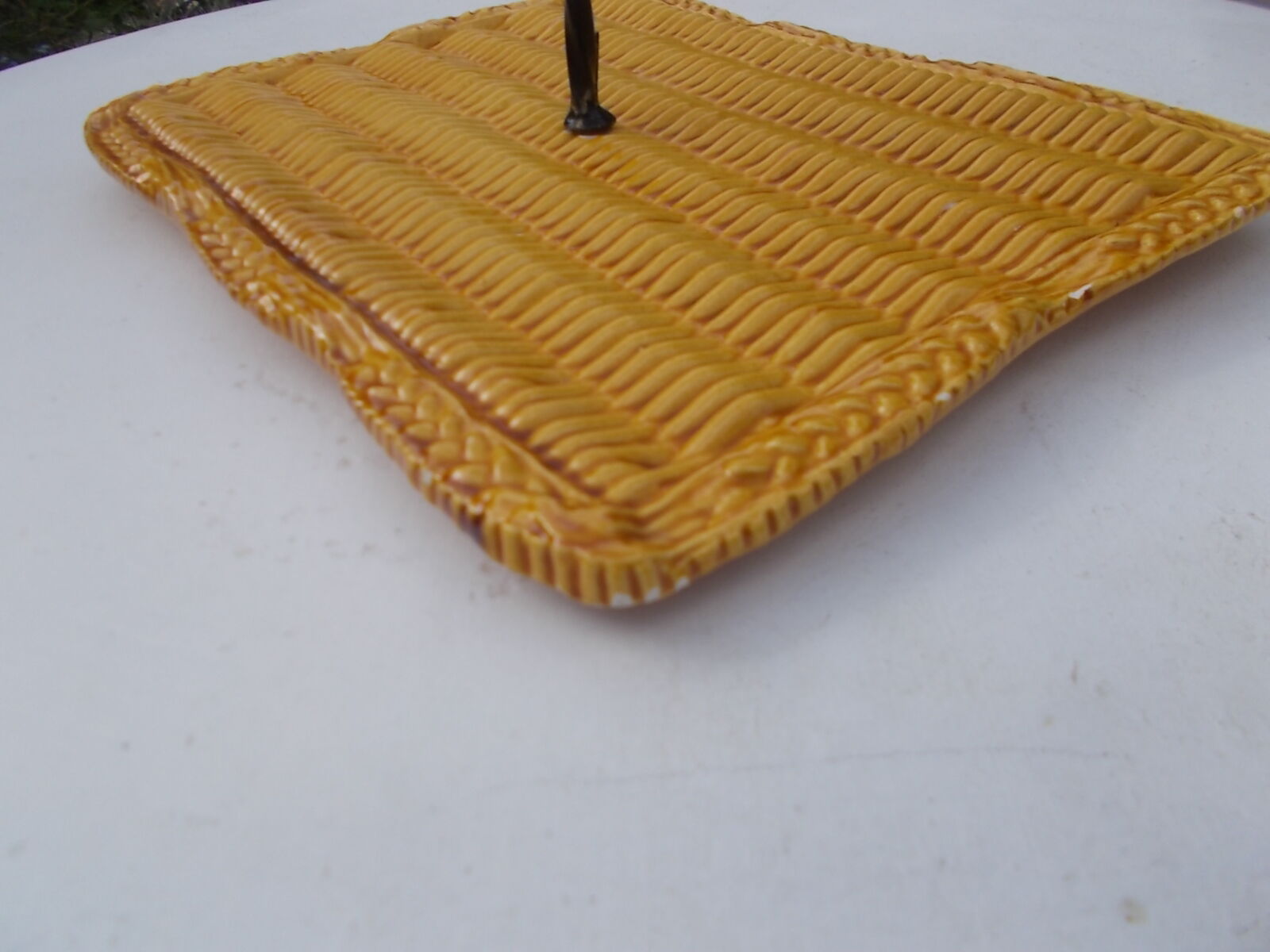 Vallauris cheese platter in slipware