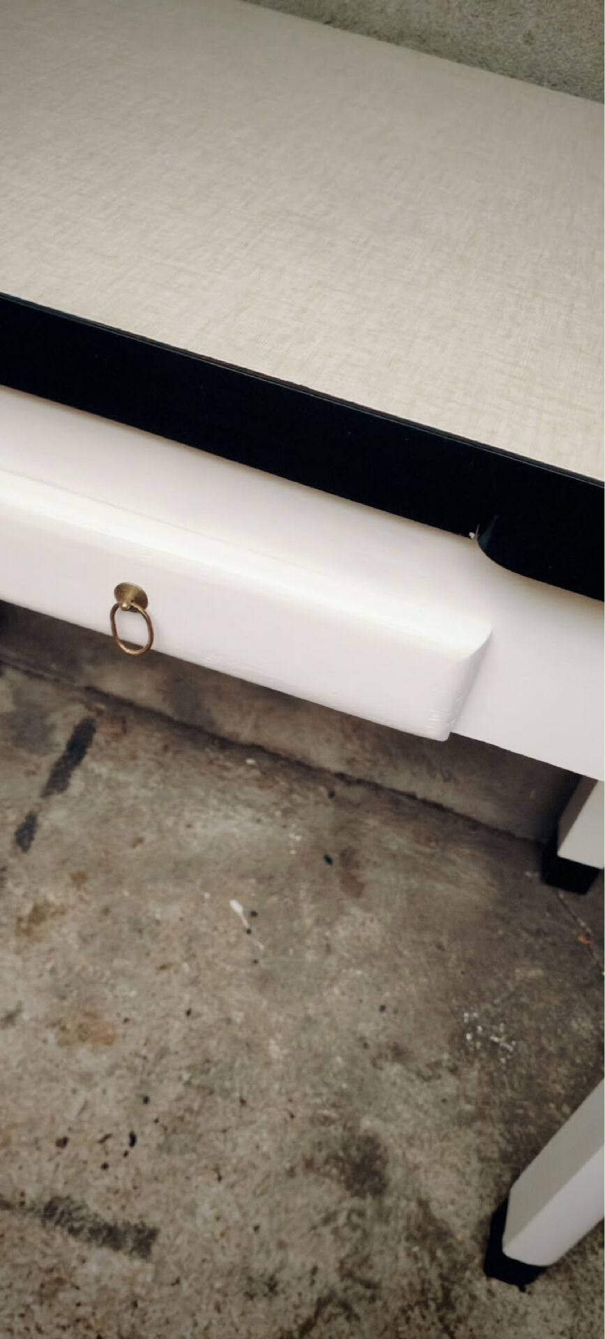 Extensible Formica table