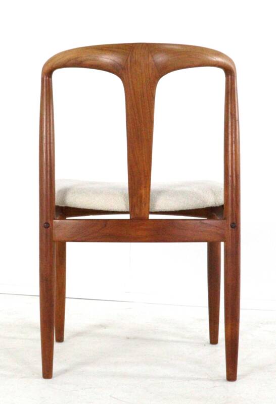 Set of 4 Johannes Andersen for Uldum Juliane chairs - fully restored