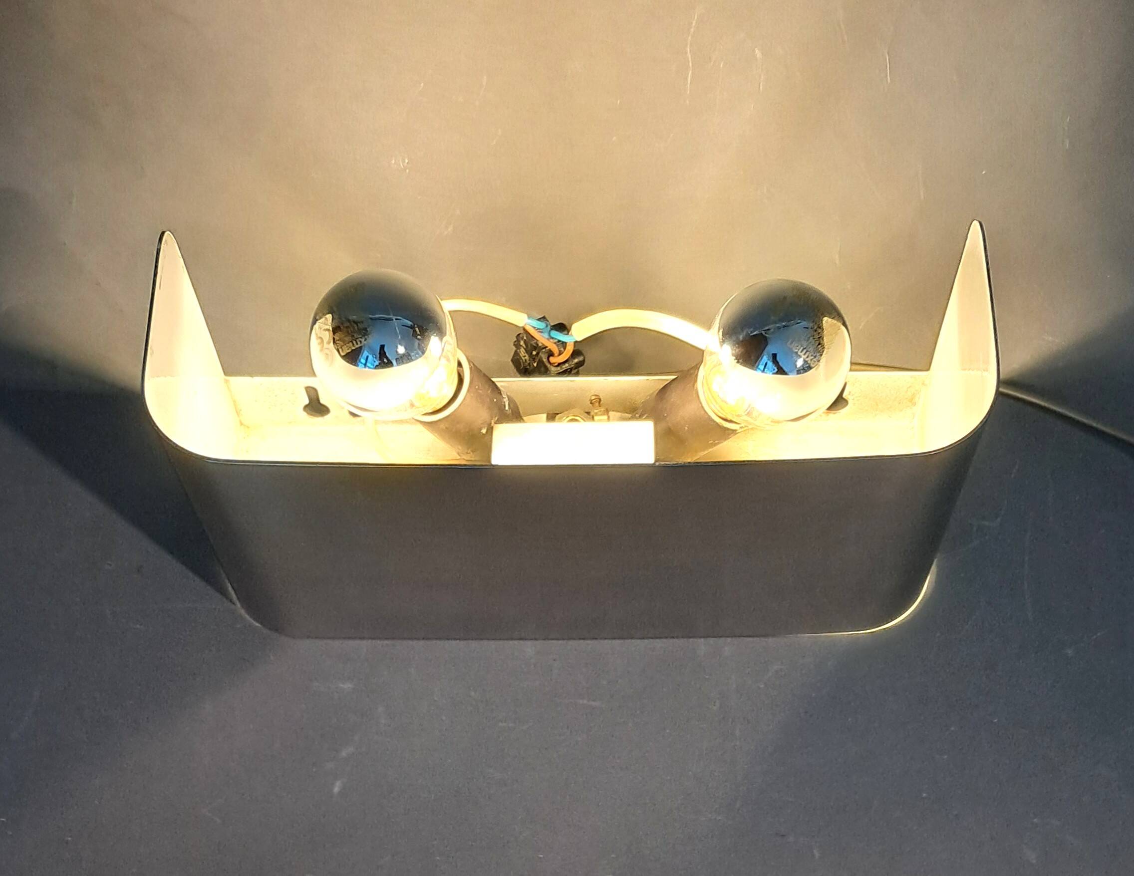 Applique à 2 lumières en aluminium brossé doré, 1970